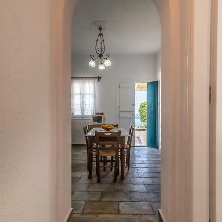 Ferienhaus Bliss House Mandrakia