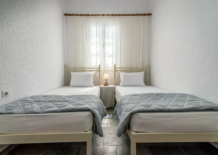 Bliss House * Μαντράκια