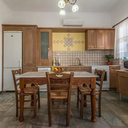 Vakantiehuis Bliss House Mandrakia