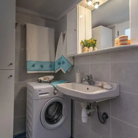 Bliss House בית נופש Mandrakia