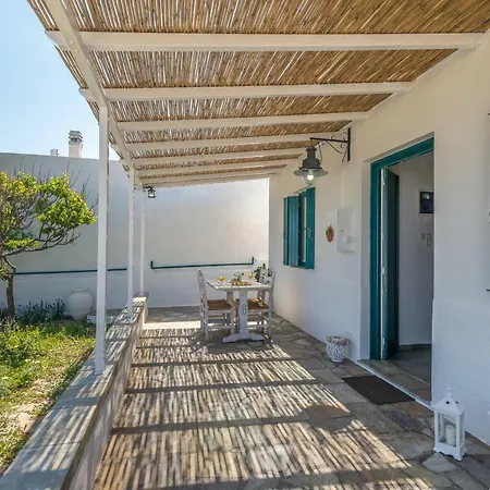 Bliss House Vakantiehuis Mandrakia